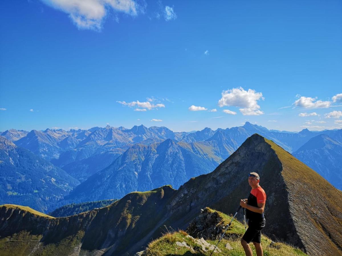 Bed and Breakfast Haus Walch Elbigenalp Exterior foto
